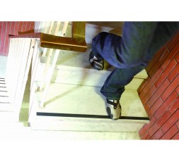 cinta-antideslizante-adhesiva-negra-25mm-x-5m 2