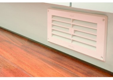 rejilla-horizontal-con-mosquitera-blanca-105x27-cm