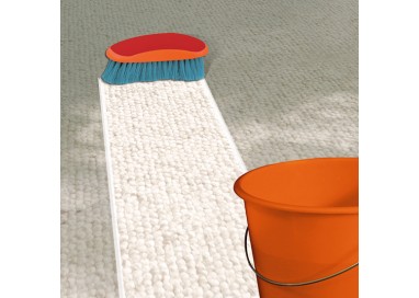 limpiador-alfombra-moqueta-y-tapiceria-1l