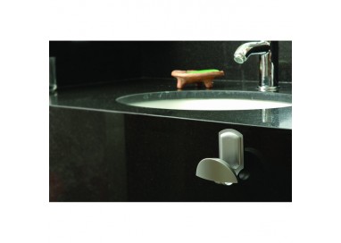 percha-media-luna-acero-inoxidable-cromado-mate