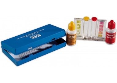 quimicamp-analisis-para-el-agua-de-la-piscina