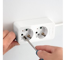 famatel-regleta-2-bases-sin-cable-tt-16a-250v 2