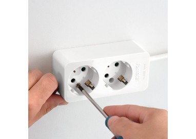 famatel-regleta-2-bases-sin-cable-tt-16a-250v