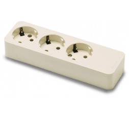 famatel-regleta-3-bases-sin-cable-toma-tierra-16a-250v-2503