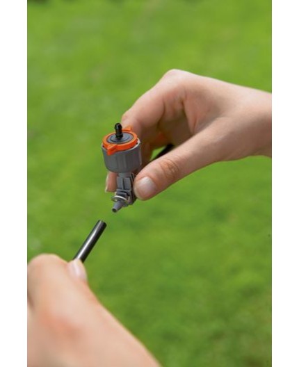 gardena-gotero-lineal-autocompensante-con-regulador-de-presion-1-a-8-lh-8317-29