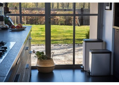 curver-cubo-de-basura-deco-slim-gris-40-l