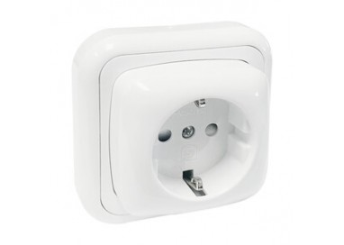 electro-dh-base-schuko-superficie-con-toma-tierra-blanco
