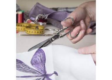 3 CLAVELES Tijera Costura 6" Varios Usos – 00019