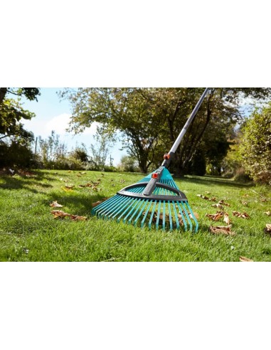 GARDENA Escoba Plástico Graduable Combisystem 35–52 cm – 3099-20