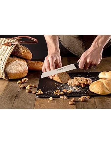 Arcos Cuchillo Panero con Hoja de Acero Inoxidable Nitrum 200 mm