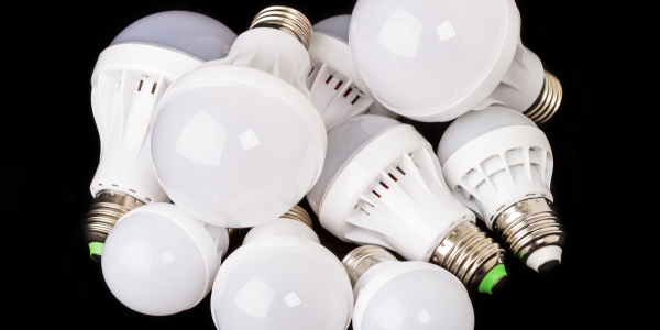 Cómo Ahorrar Luz en España y Elegir la Mejor Iluminación LED.